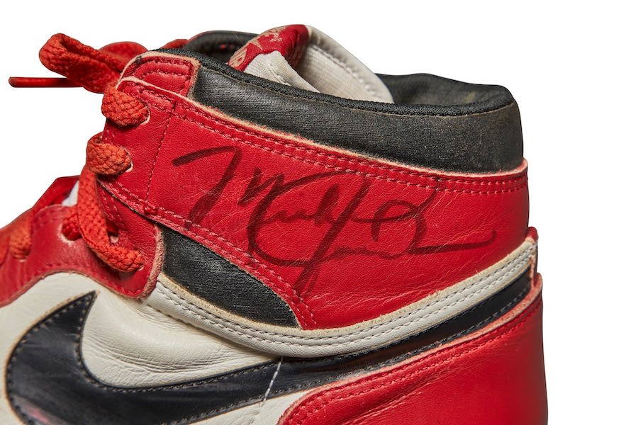 Michael Jordan Air Jordan 1 Chicago Game Worn Player Sample Michael Jordan Air Jordan 1 Chicago Game Worn Player Sample