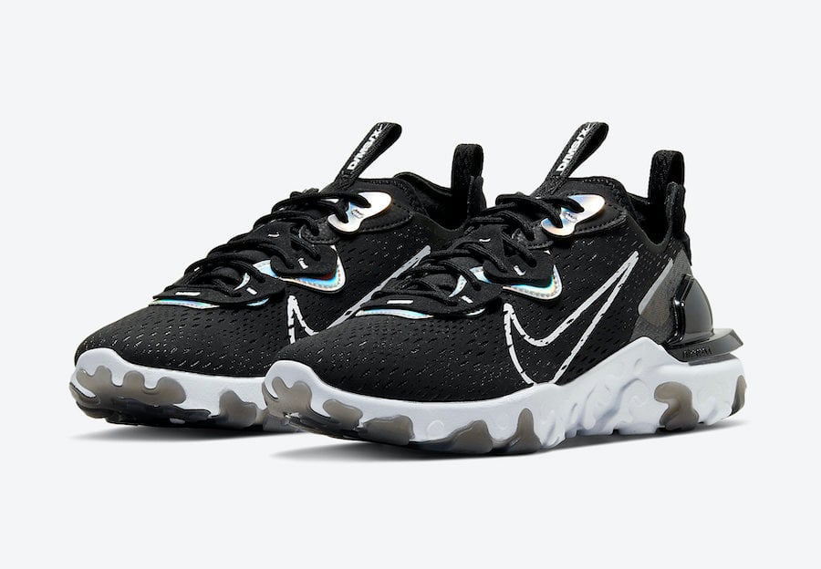 Nike React Vision Essential in ‘Black Iridescent’