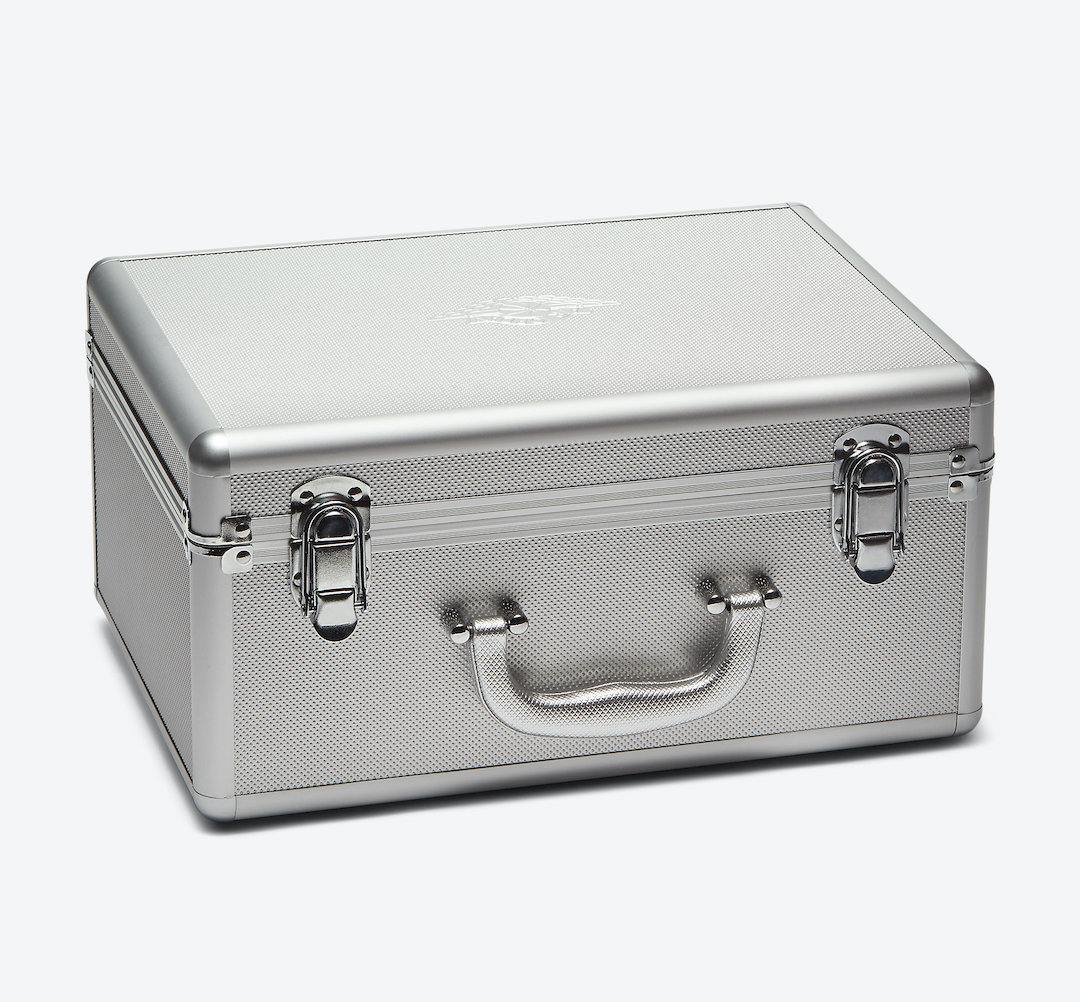 Air Jordan 1 Japan Metallic Silver DA0382-029 Release Date