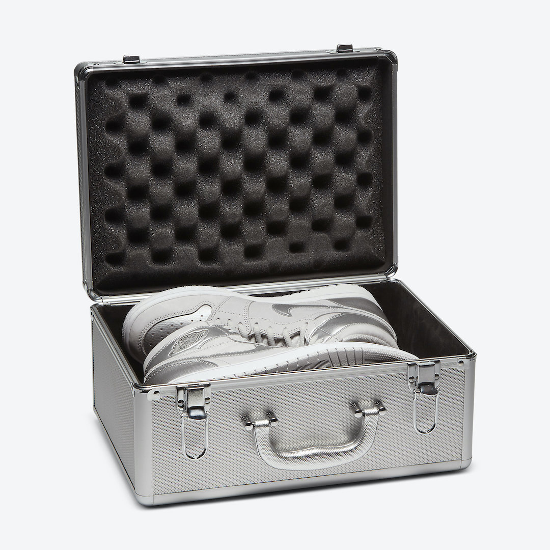 Air Jordan 1 Japan Metallic Silver DA0382-029 Release Date