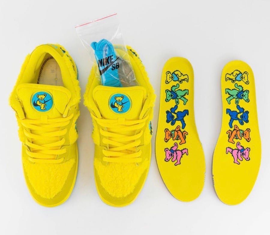 Grateful Dead Nike SB Dunk Low Yellow Bear CJ5378-700