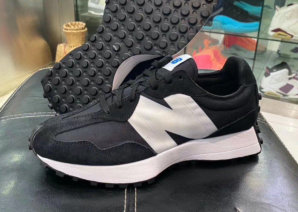 New Balance 327 Releasing Soon in Black and White
