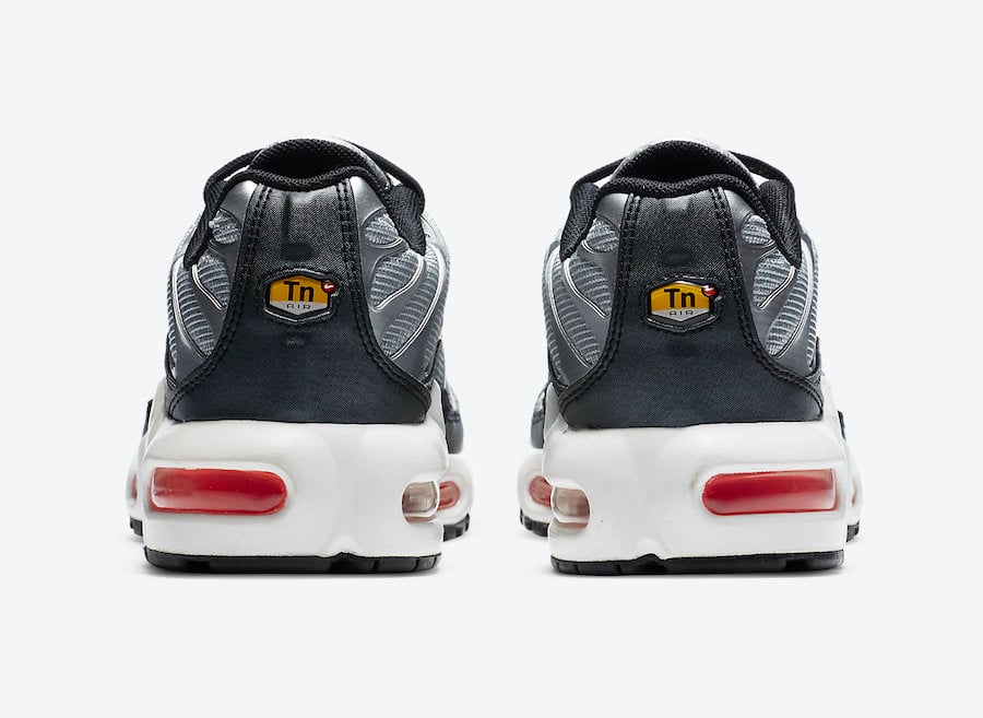 Nike Air Max Plus GS Sky Nike CW6010-001 Release Date Info