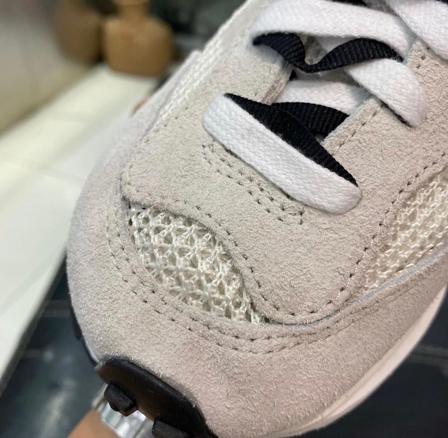 sacai Nike VaporWaffle Game Royal Sport Fuchsia CV1363-100 Release