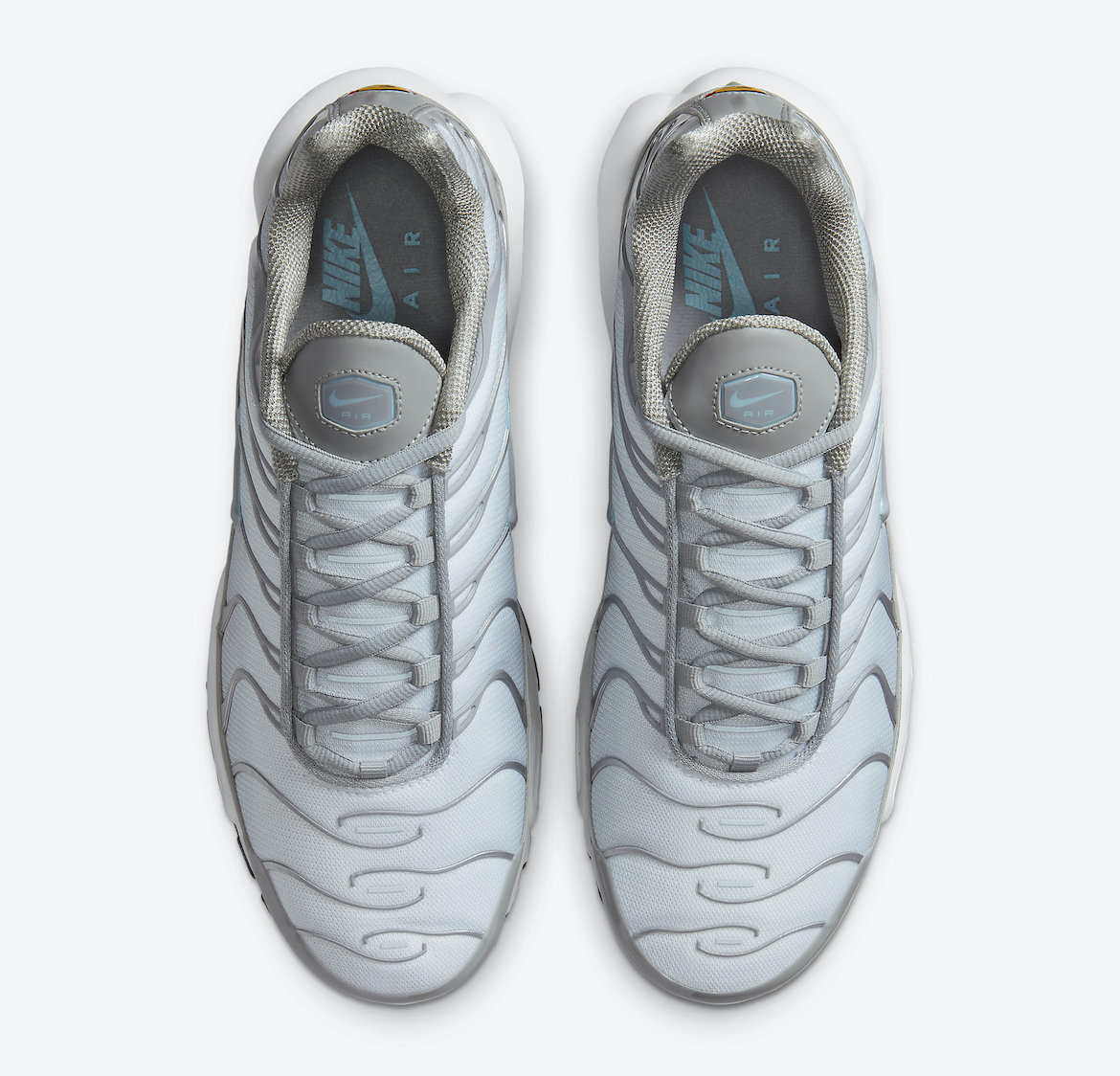 Nike Air Max Plus Smoke Grey Glacier Ice CZ7552-002 Release Date Info