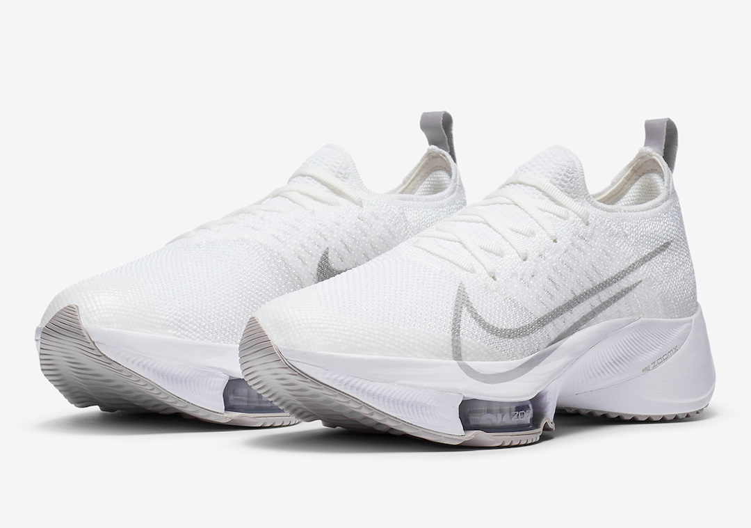 Nike Air Zoom Tempo NEXT% in White and Grey