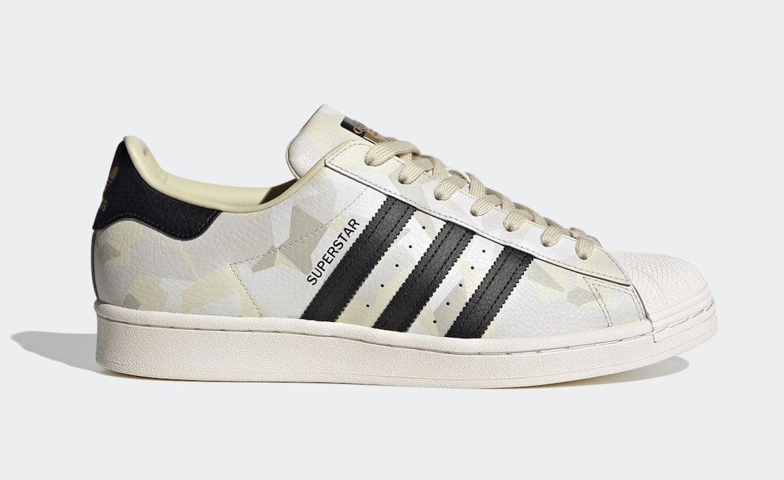 adidas Superstar Camo Sand FW4392 Release Date Info adidas Superstar Camo Sand FW4392 Release Date Info