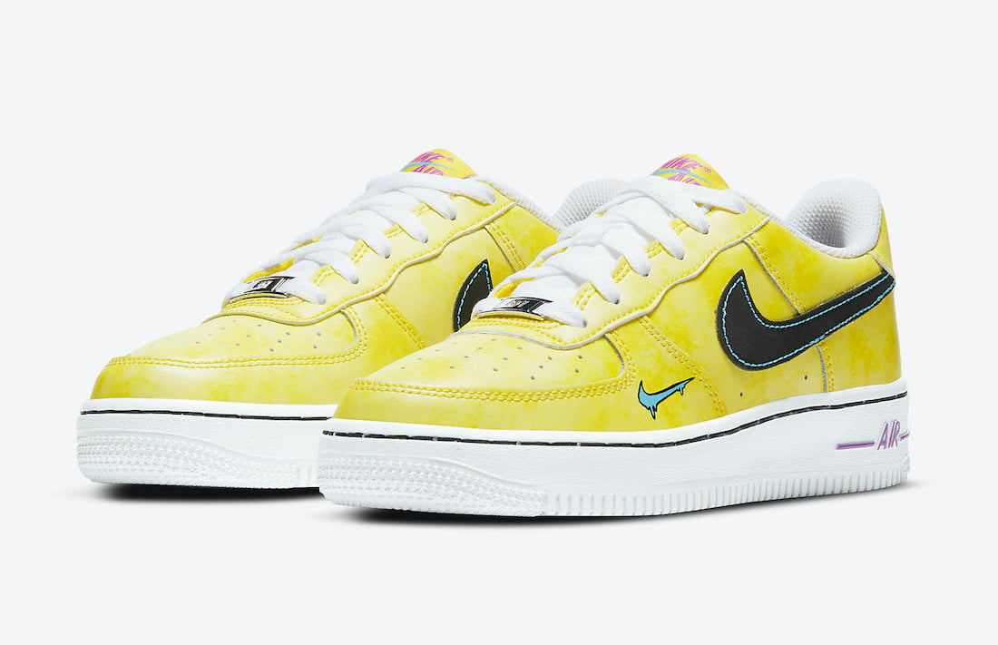 nike air force 1 smiley face