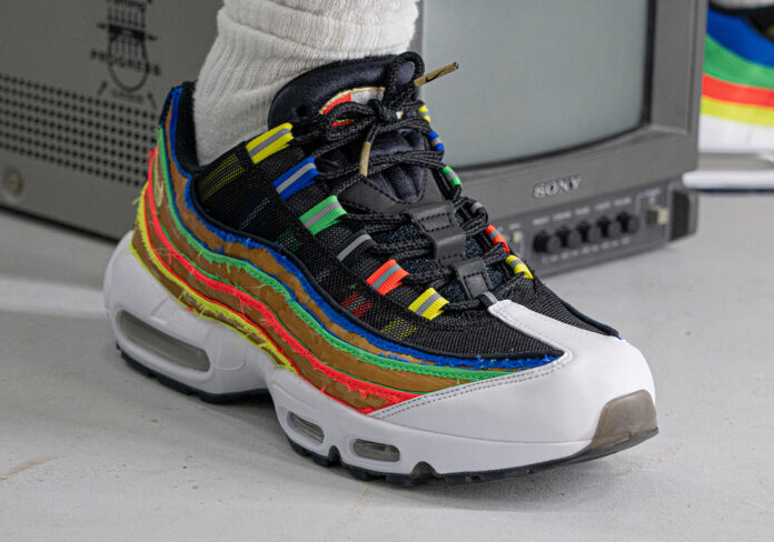 Nike Hidden Message Pack Release Date Info | SneakerFiles