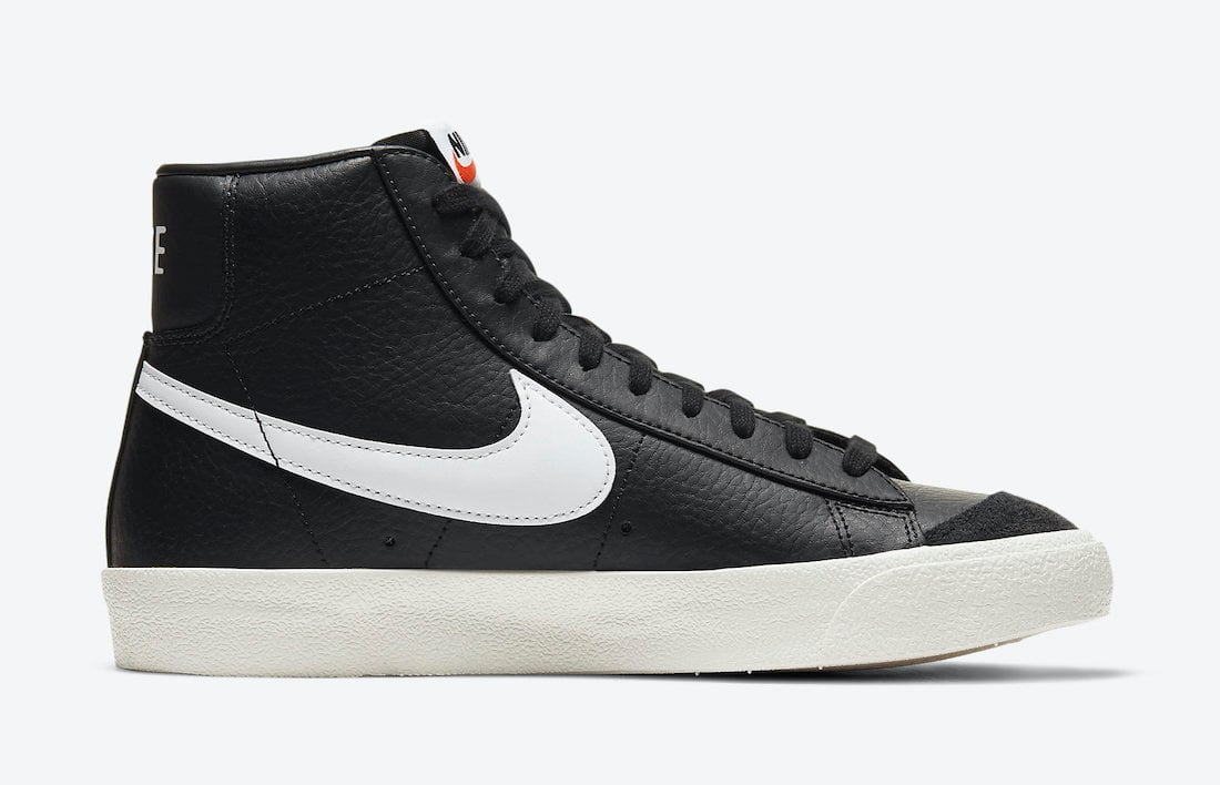 nike blazer black sail