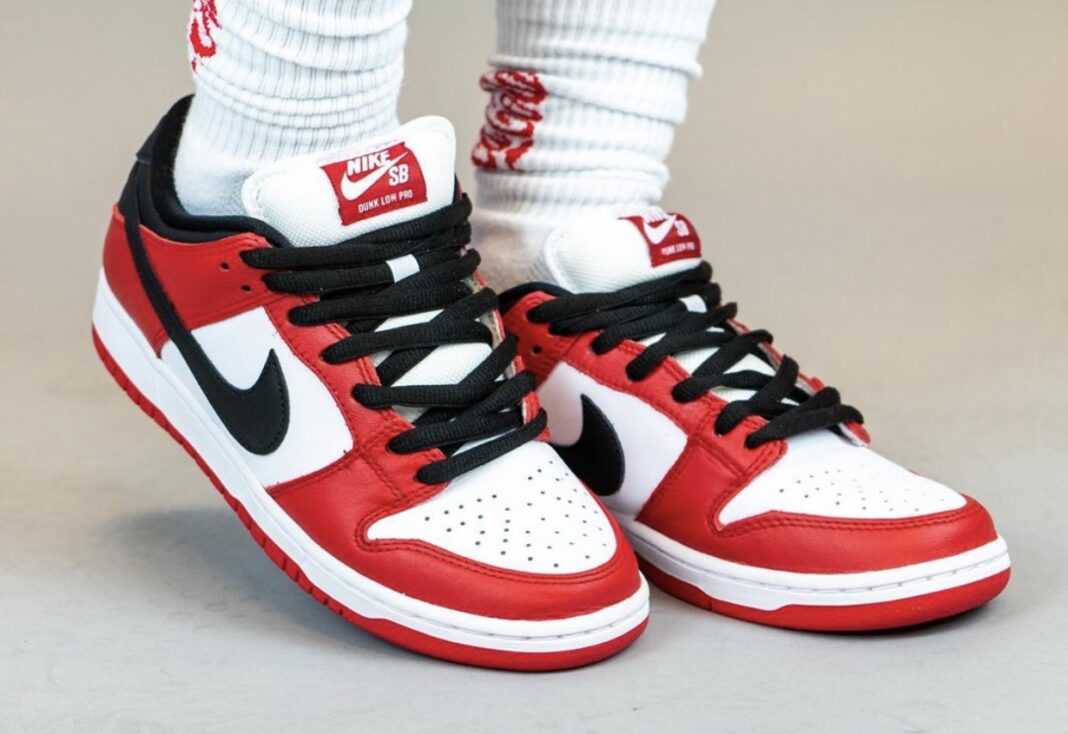 Nike SB Dunk Low Chicago BQ6817-600 Release Date Info | SneakerFiles