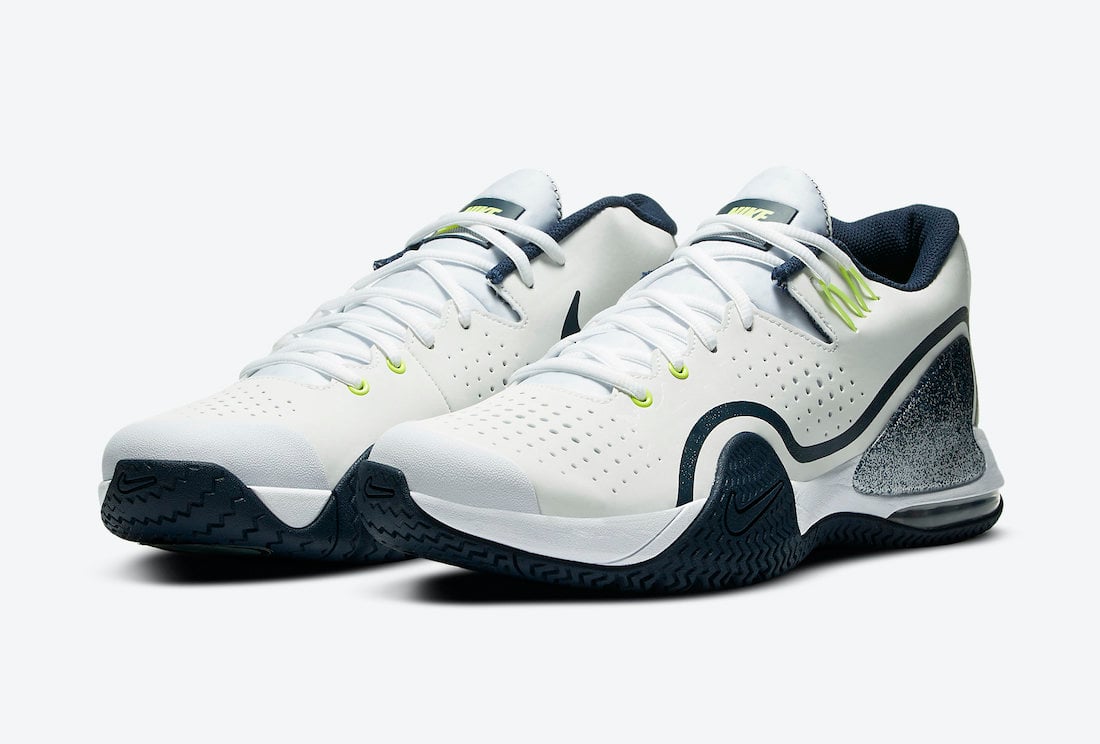 NikeCourt Tech Challenge 20 in Navy and Neon Green