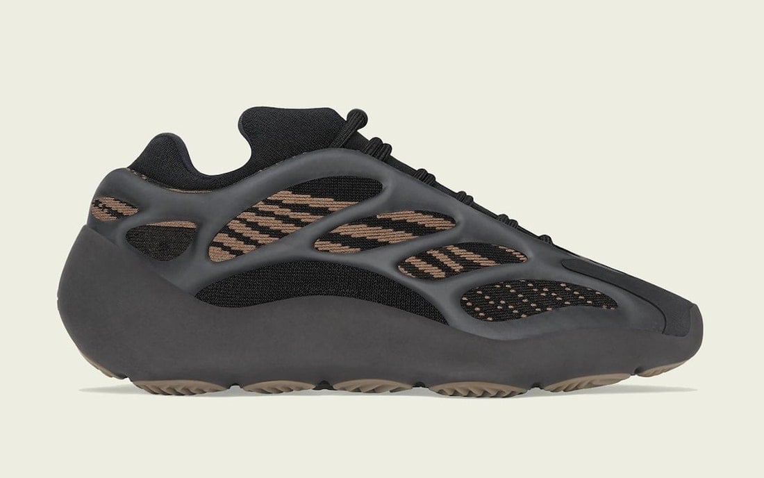 adidas Yeezy 700 V3 ‘Clay Brown’ Official Images