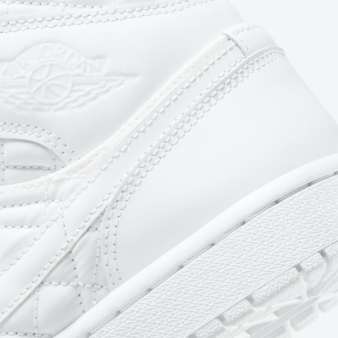 Air Jordan 1 Mid White Quilted DB6078-100 Release Date Info