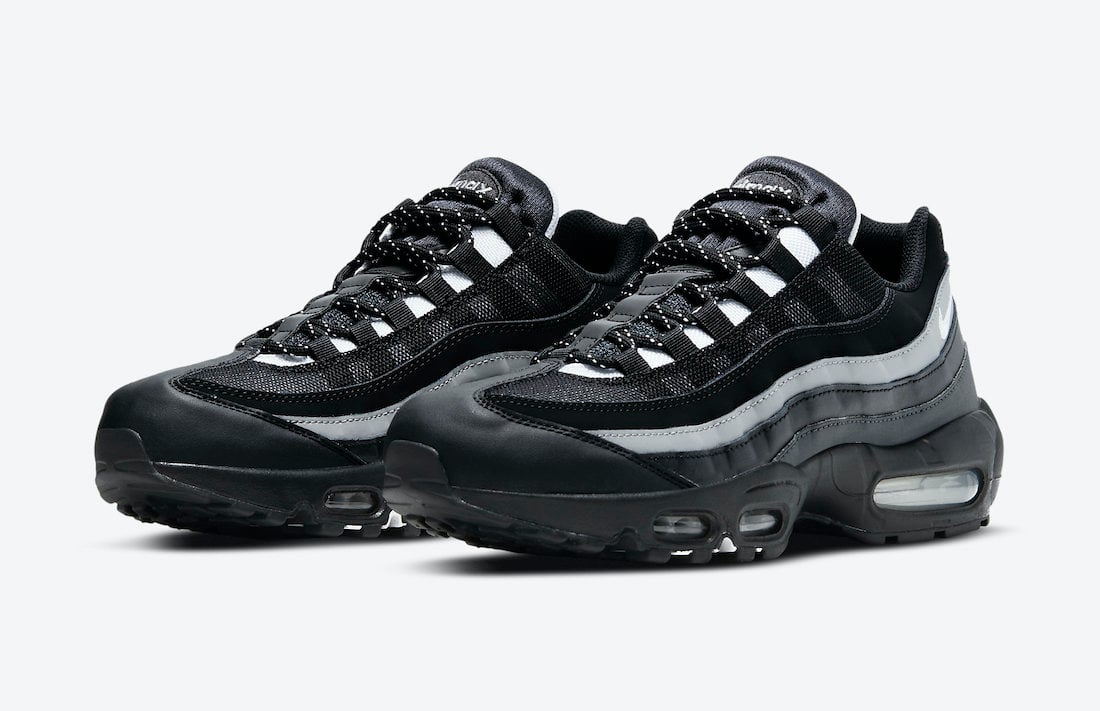 Nike Air Max 95 Essential in Black and Dark Smoke Grey