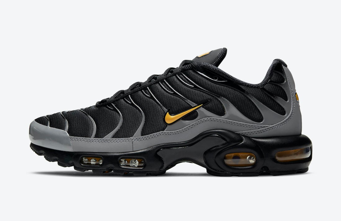 Nike Air Max Plus Batman DC0956-001 Release Date Info