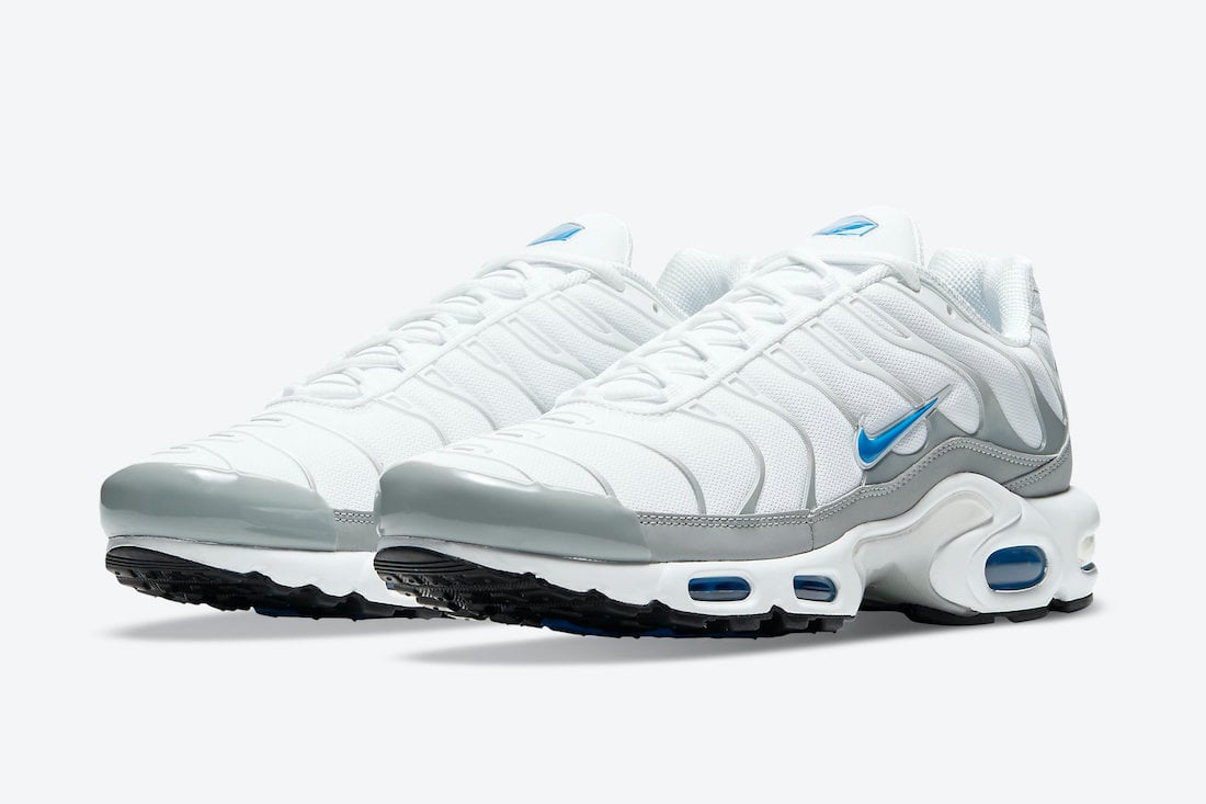 nike tn blue and white