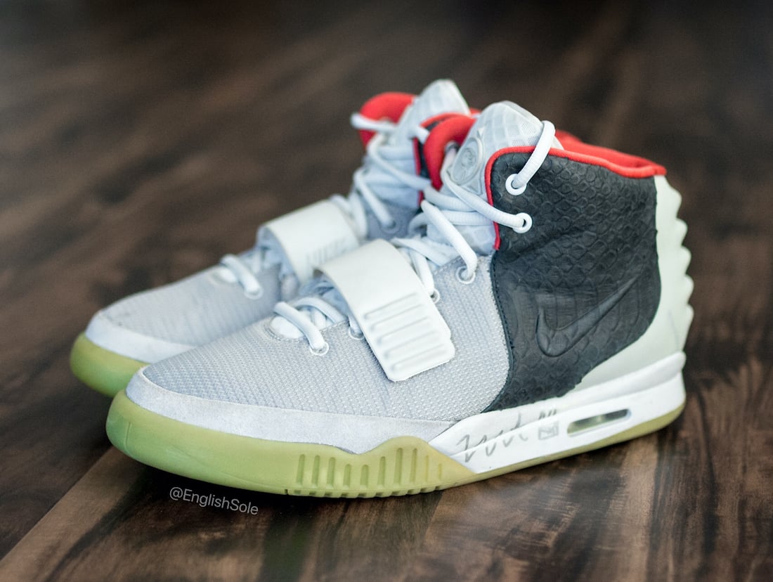 Detailed Look at the 1-of-1 Nike Air Yeezy 2 ‘Mismatch’ Sample