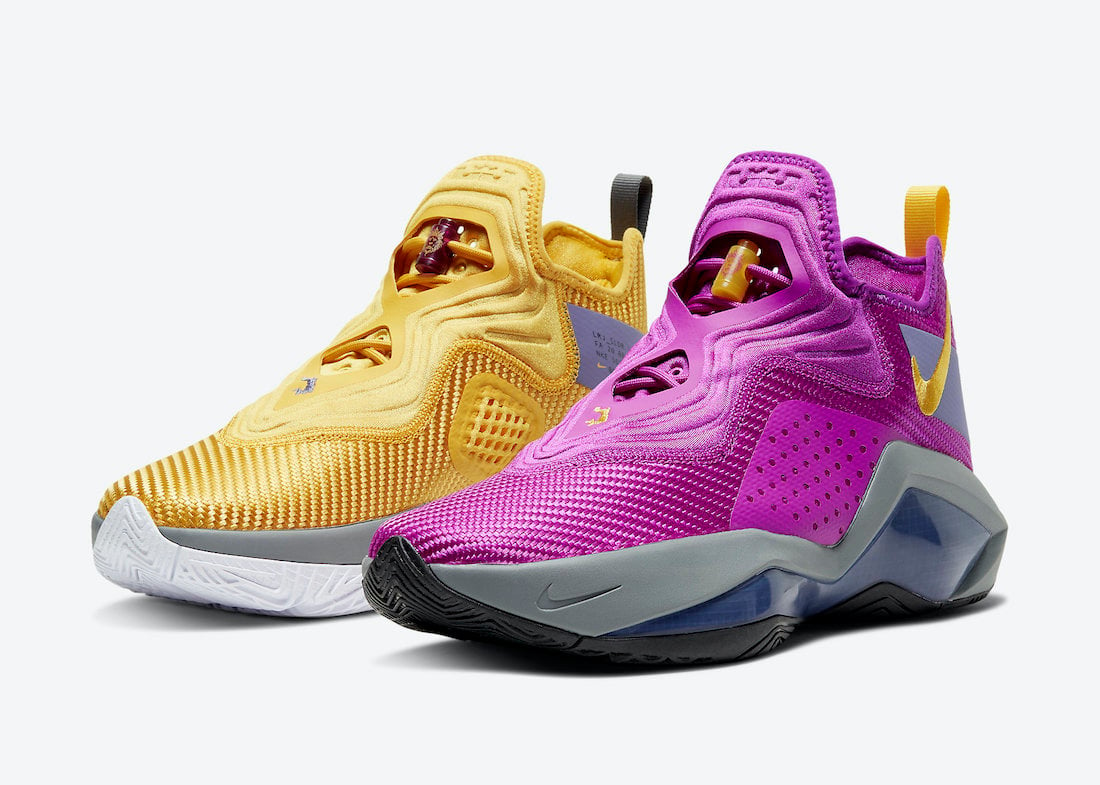 nike laker color shoes