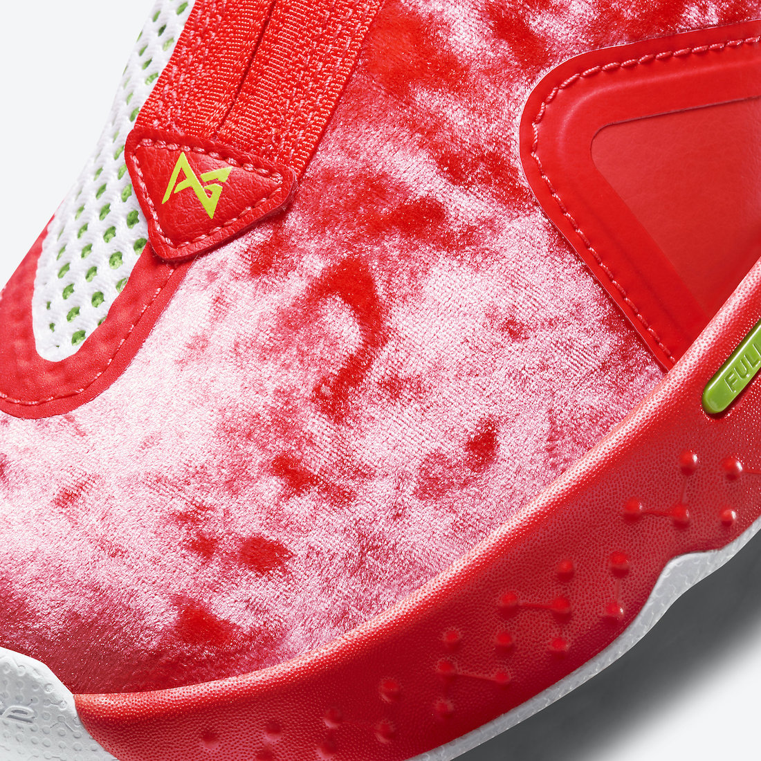 Nike PG 4 Christmas CD5082-602 Release Date