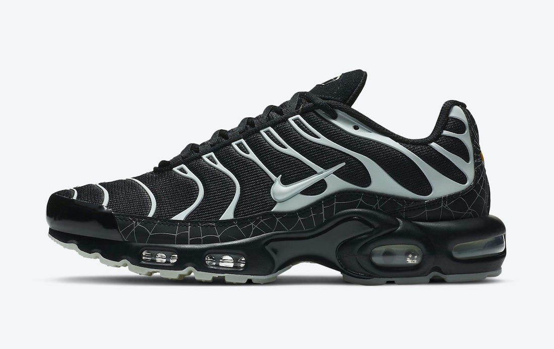 Nike Air Max Plus Spider Web Halloween DD4004-001 Release Date ... حراري