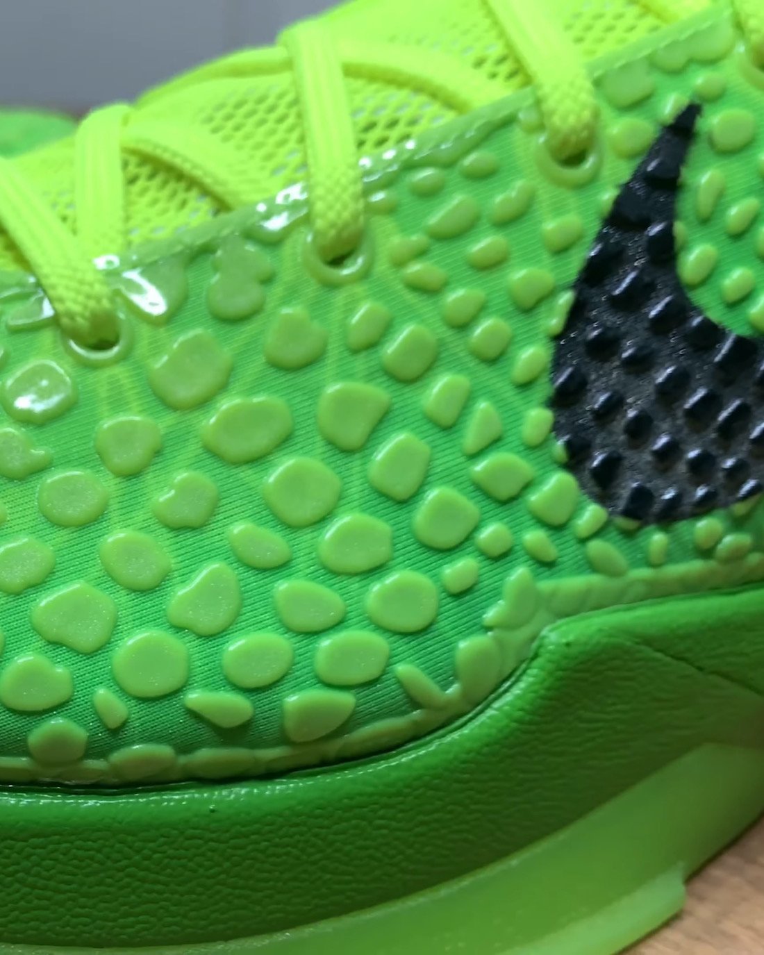 Nike Kobe 6 VI Protro Grinch CW2190-300 Release Info