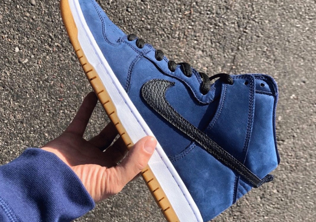 nike sb obsidian gum