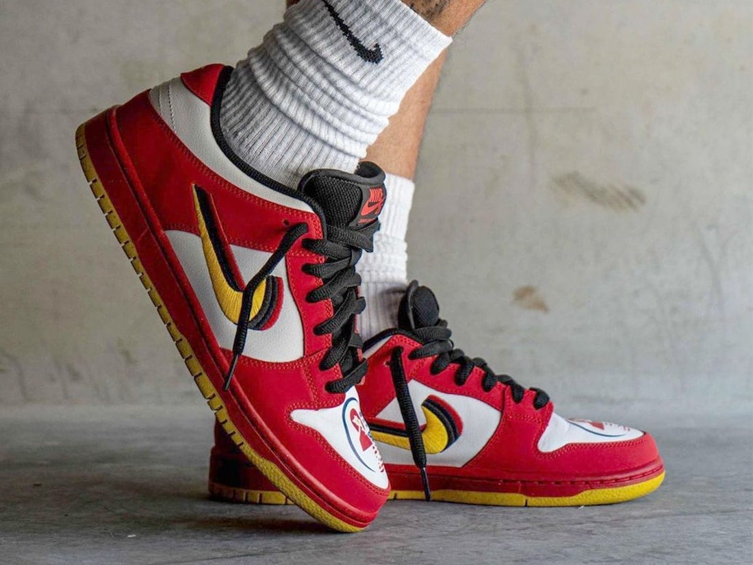 Nike SB Dunk Low Vietnam 309242-307 On-Feet
