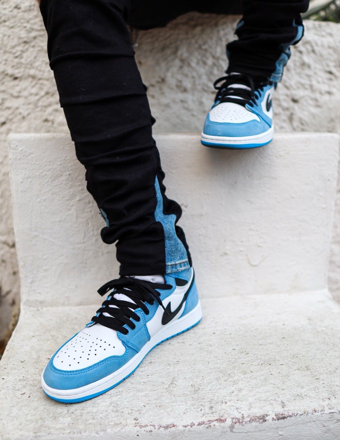 Air Jordan 1 University Blue 555088-134 On Feet