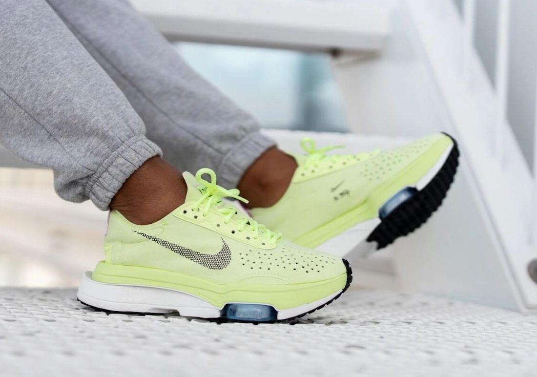 Nike Air Zoom Type Barely Volt CZ1151-700 Release Date Info