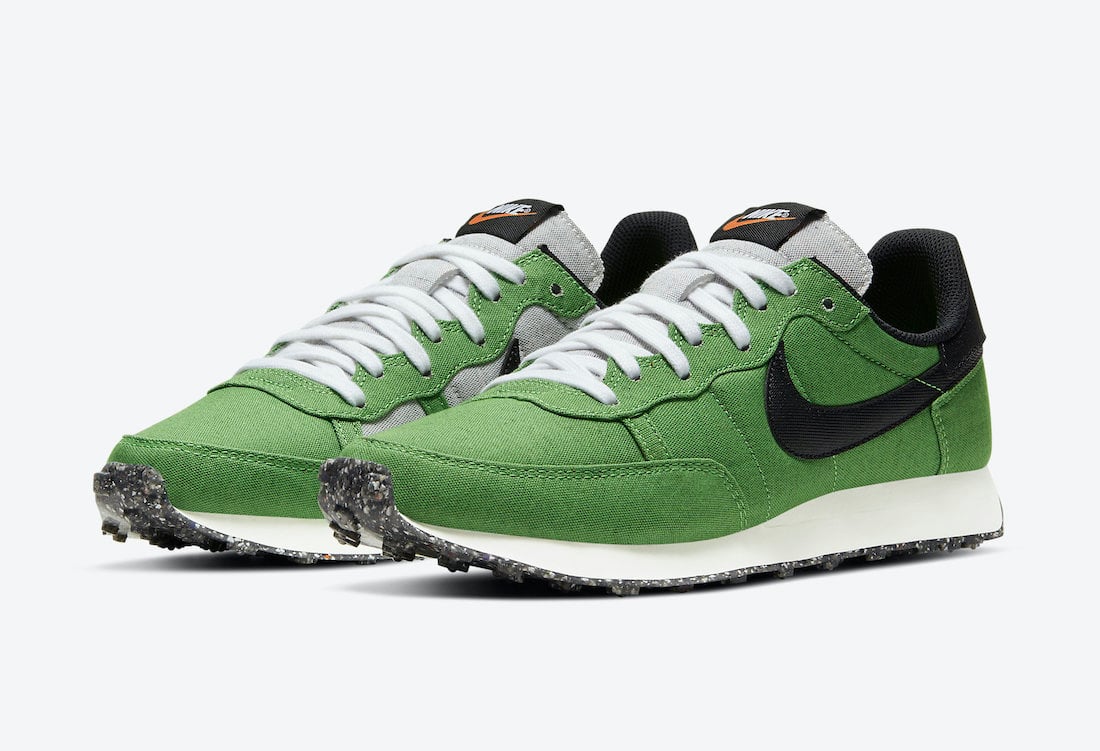 green color nike shoes