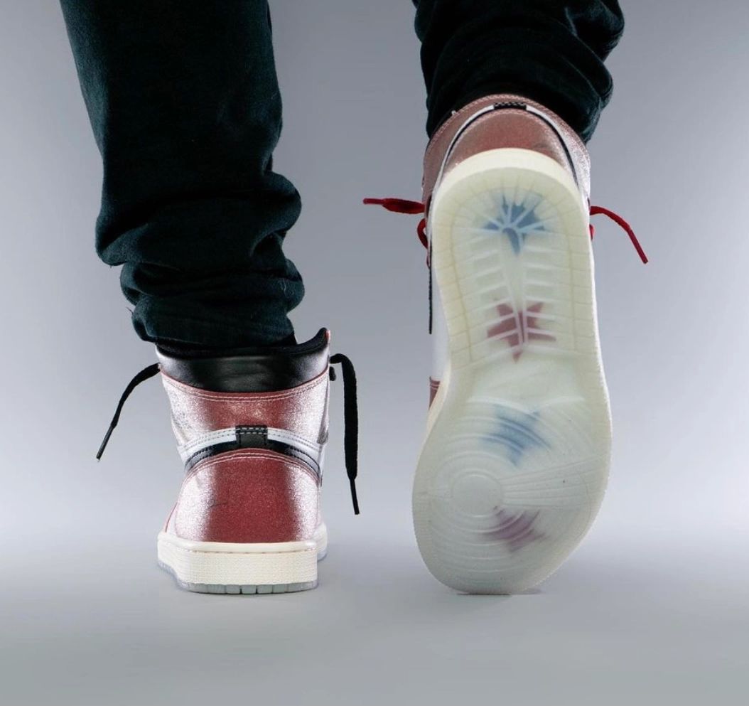 Trophy Room Air Jordan 1 Chicago DA2728-100 On-Feet