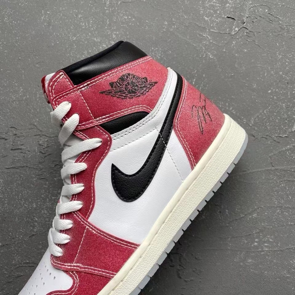 Trophy Room x Air Jordan 1 Chicago DA2728-100 Release Info