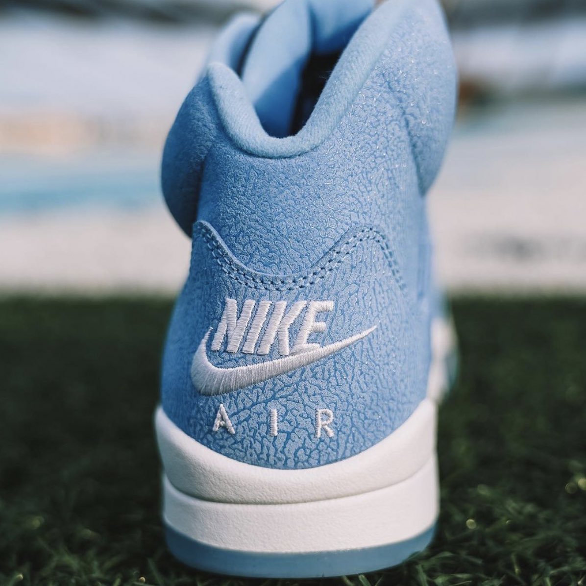 Air Jordan 5 UNC PE