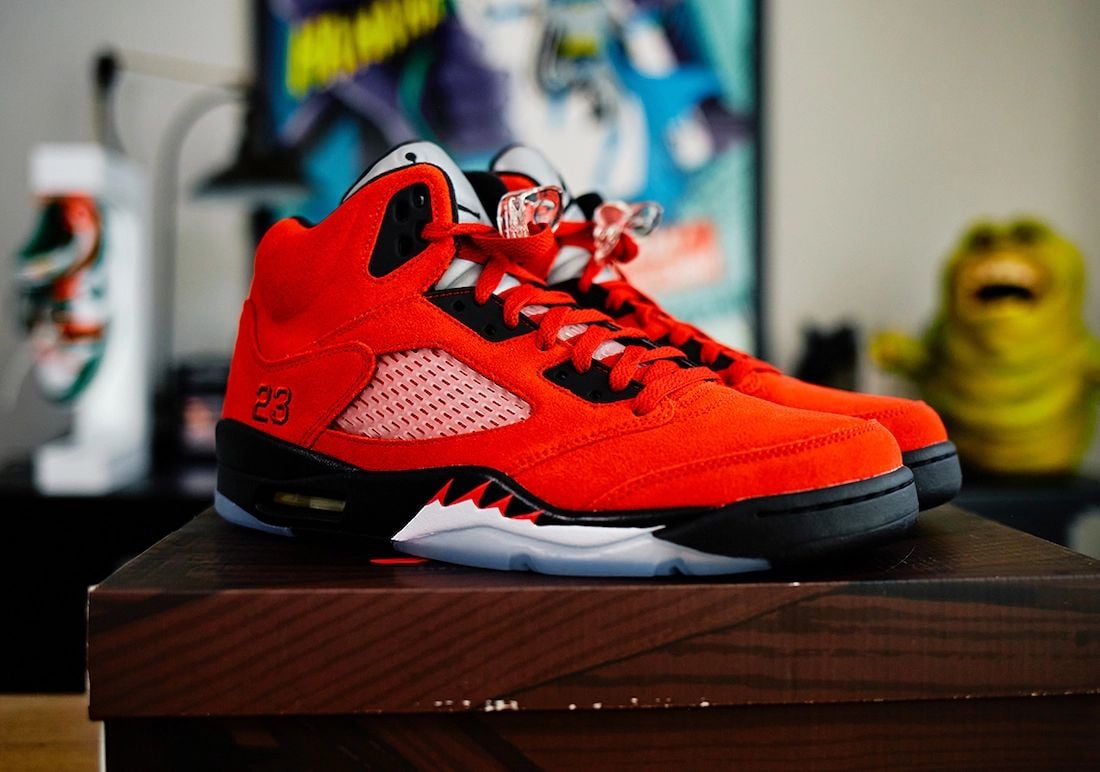 Air Jordan 5 Raging Bull Toro Bravo DD0587-600 Release Date