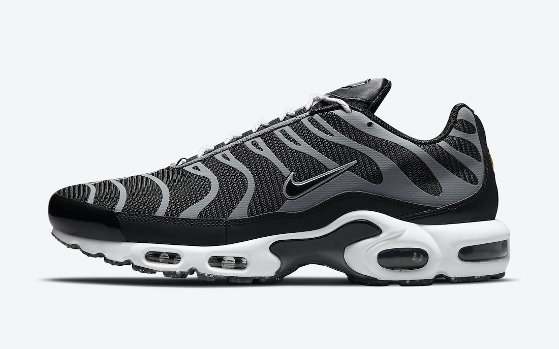 Nike Air Max Plus Black Grey DM2466-001 Release Date Info