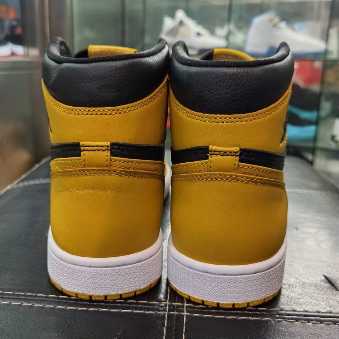 Air Jordan 1 Pollen 555088-701