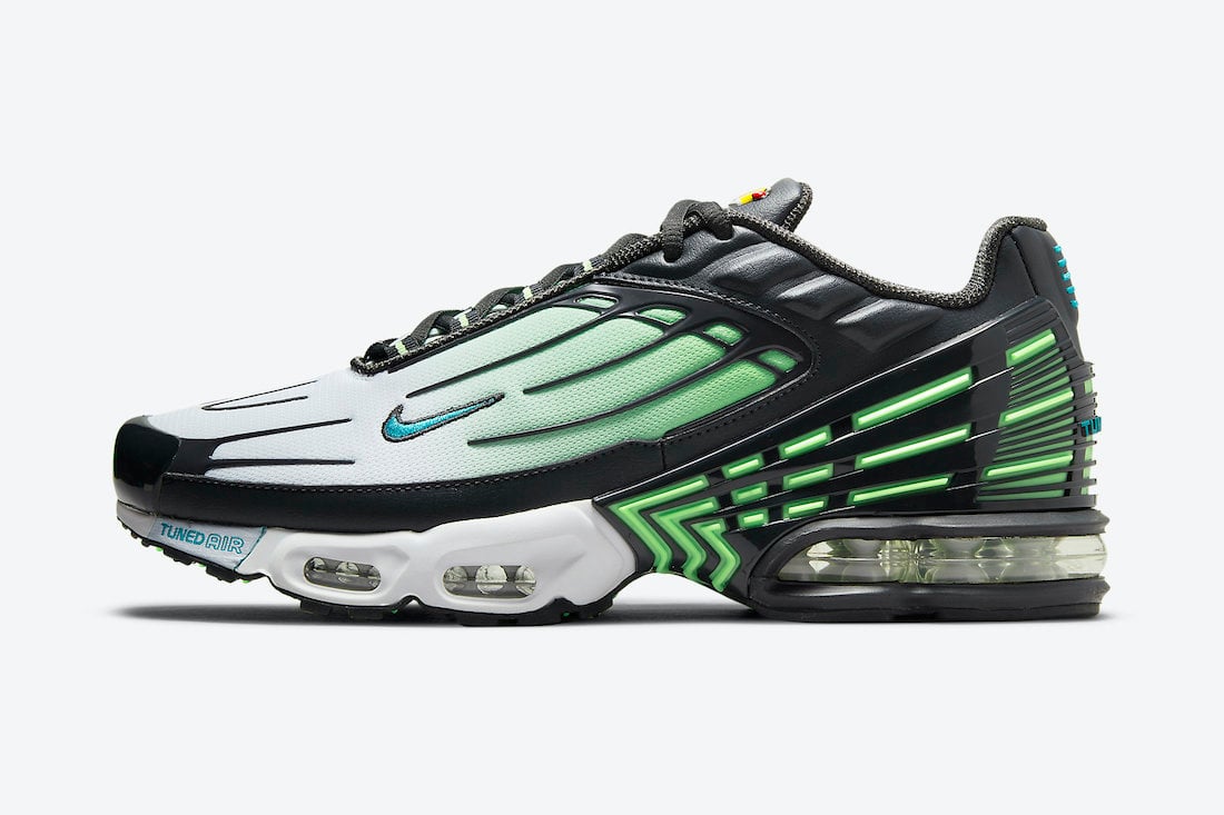 light aqua air max plus