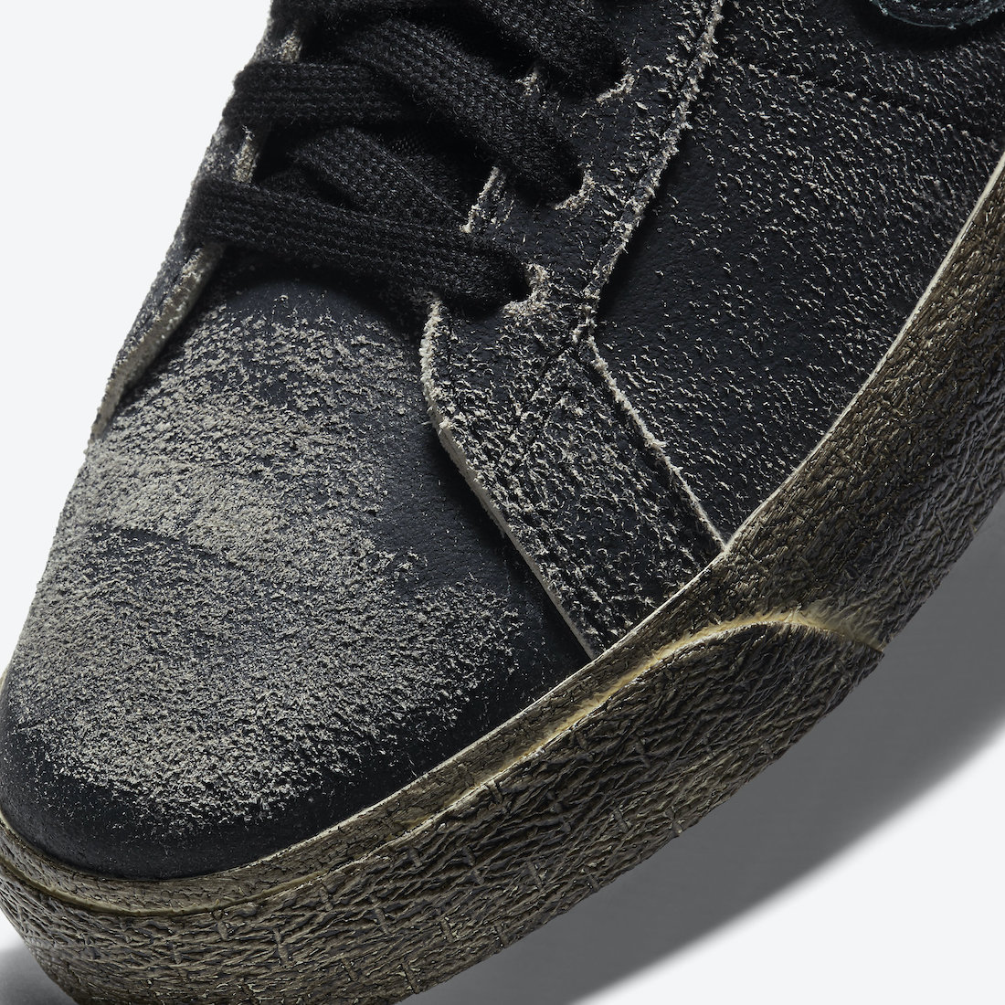 Nike SB Blazer Mid Black Light Dew Coconut Milk DA1839-001 Release Date Info