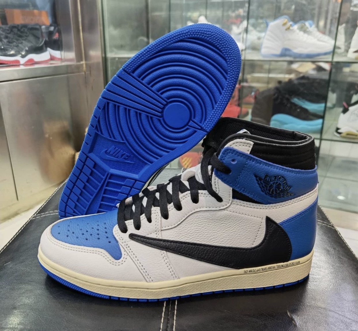 travis scott jordans retail price