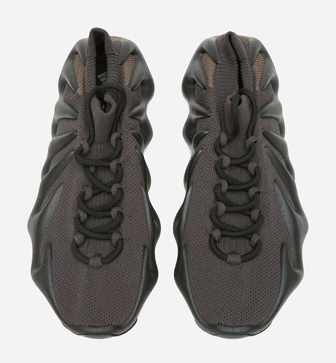 YEEZY 700 V3 Clay Brown Hats GY5386 Release Date