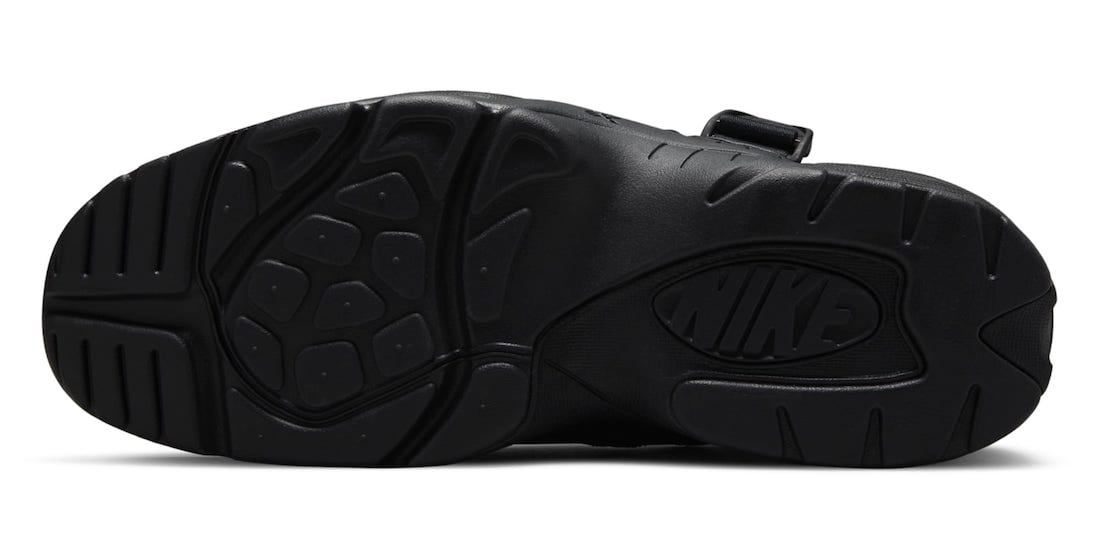 nike air carnivore comme des garcons homme plus black