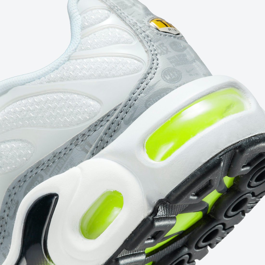 Nike Air Max Plus GS White Grey Volt CD0609-015 Release Date Info