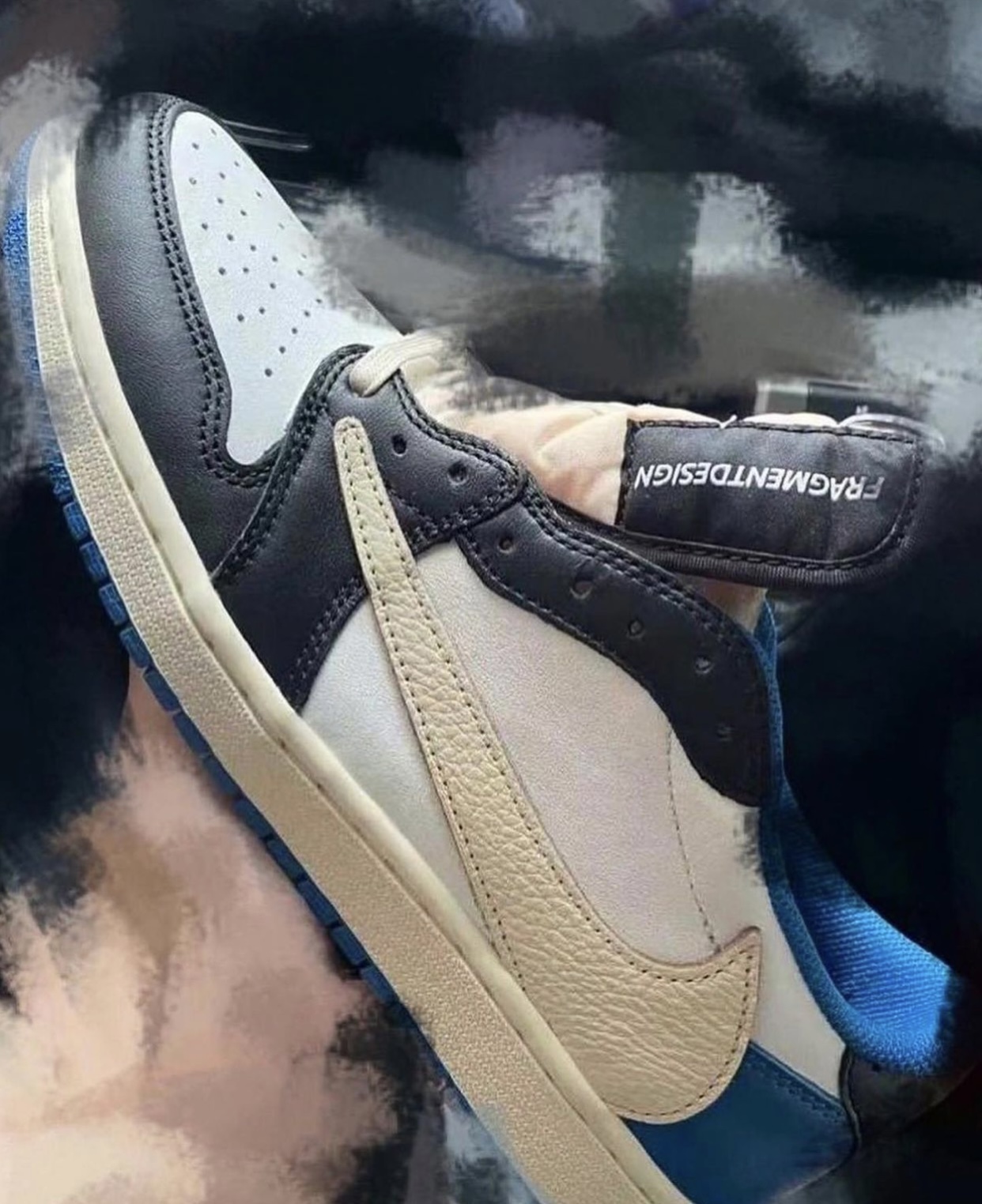 Travis Scott Fragment Air Jordan 1 Low Og Dm7866 140 Release Date Info Sneakerfiles