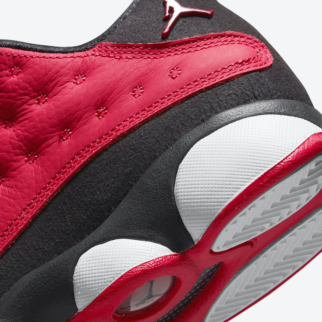 Air Jordan 13 Low GS Very Berry DA8019-061 Release Date Info