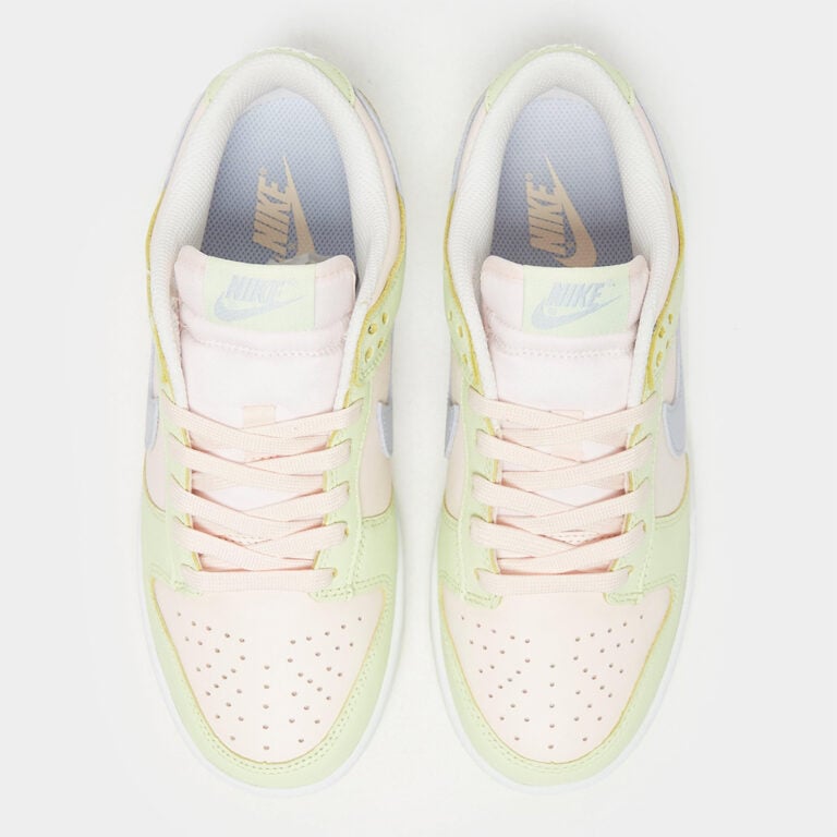 light pink dunks low
