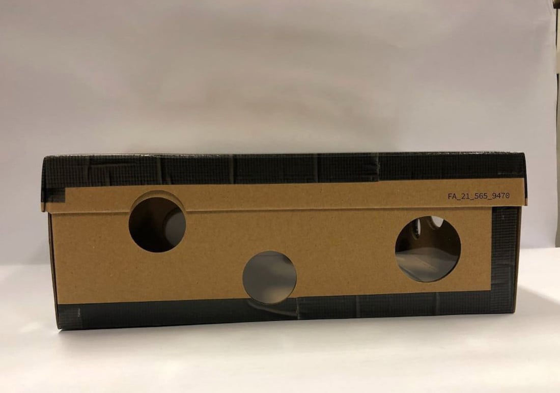 Off-White Nike Dunk Low Dear Summer Box Off-White Nike Dunk Low Dear Summer Box