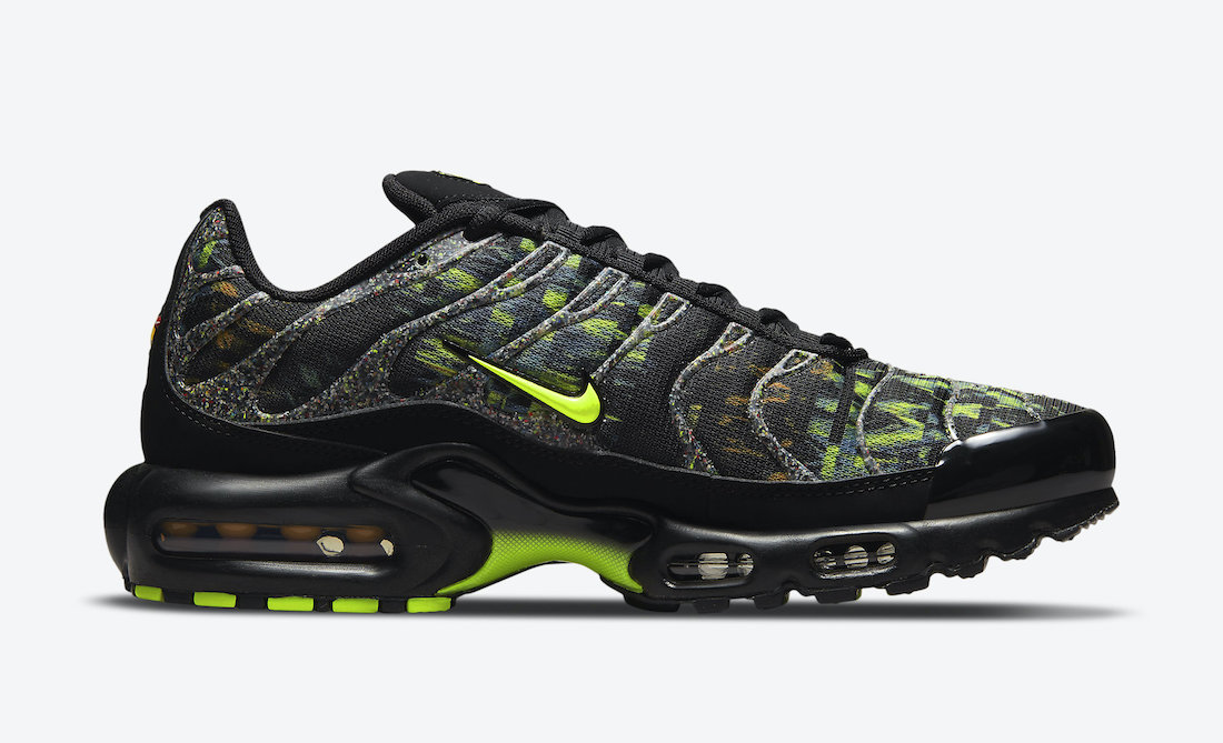 Nike Air Max Plus Black Green DM9594-001 Release Date Info