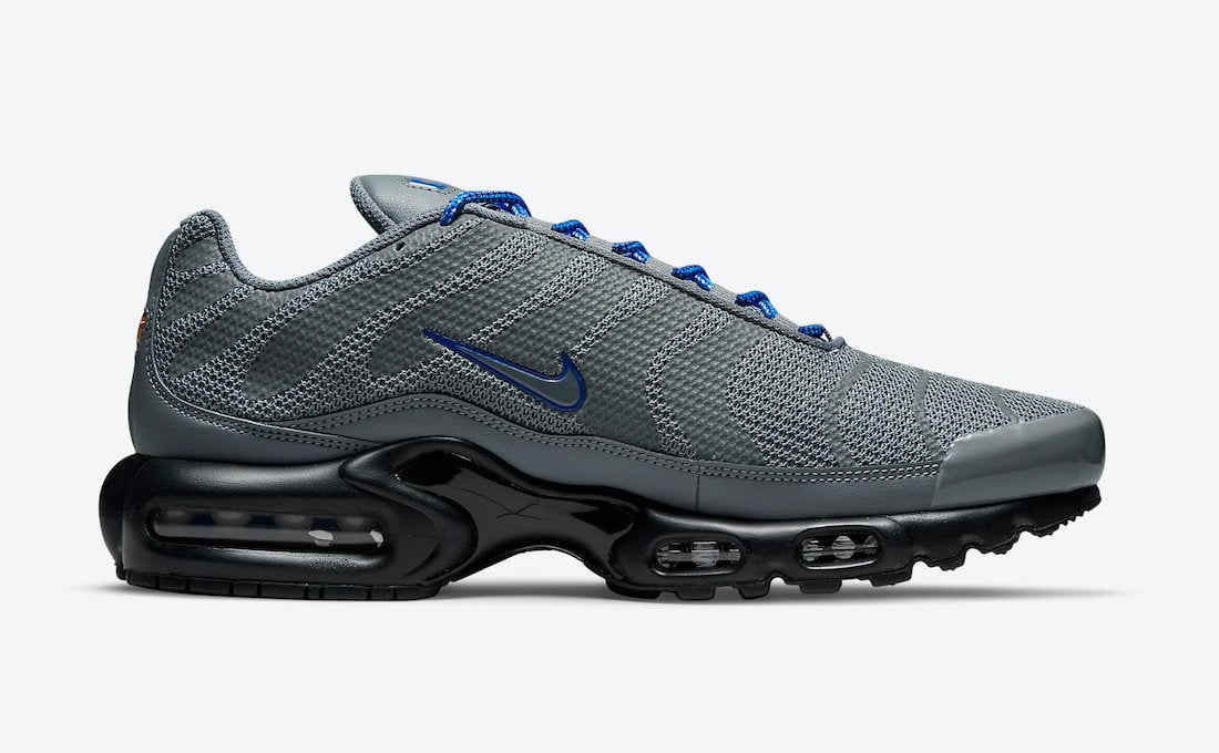Nike Air Max Plus Grey Reflective DN7997-002 Release Date Info