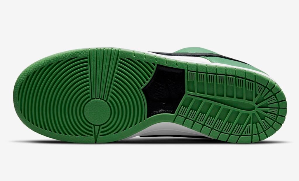 Nike SB Dunk Low Classic Green BQ6817-302 2024